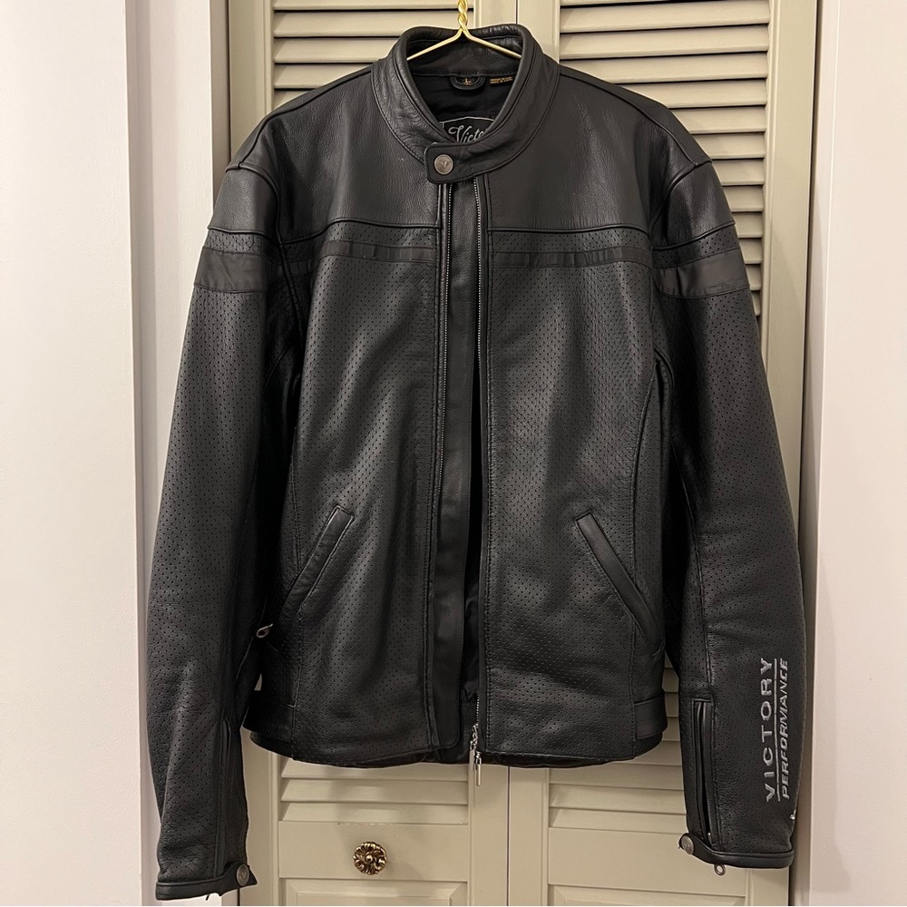 Victory Motorcycle Leather Jacket-Large